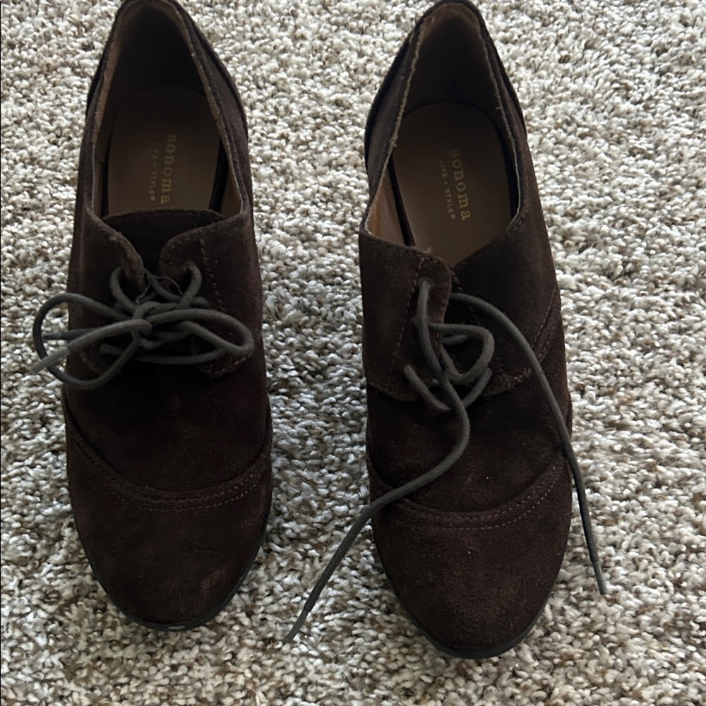 Sonoma Chocolate Lace Up Boots